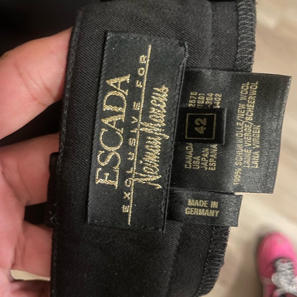 Escada and Valentino slacks; I have 2 pair 1 one of each in black - Picture 10 of 10